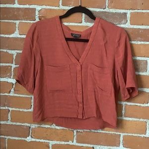 Topshop cropped button up tee